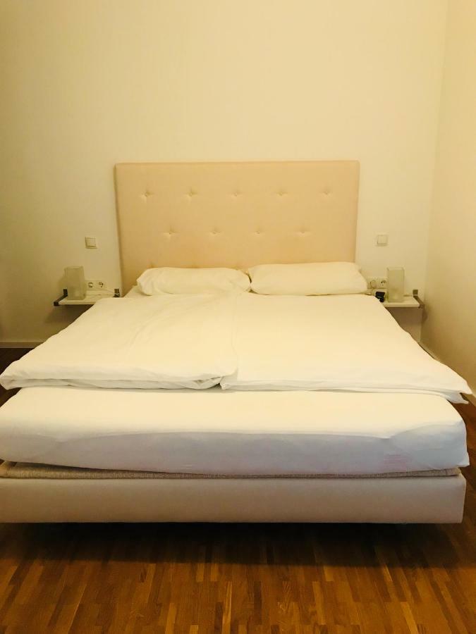 Modernes Apartment - Neustadt/Weinstrasse Stadt Нойштадт-ан-дер-Вайнштрасе Экстерьер фото